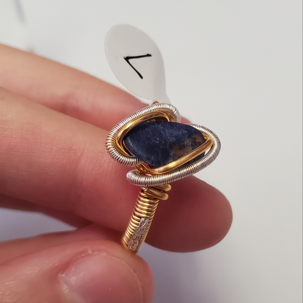 Lapis Handmade Wire Wrap Ring Size 7 - Picture 5 of 7